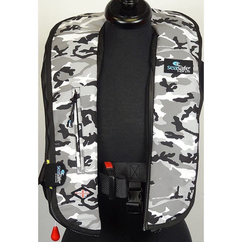 IZip 170N LifeJacket Grey Camo a Life Jacket for all ocassions